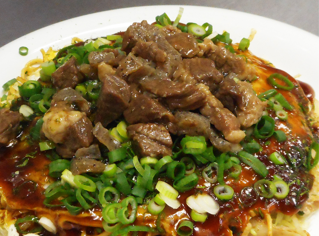 こってり牛甘辛煮込みのせ